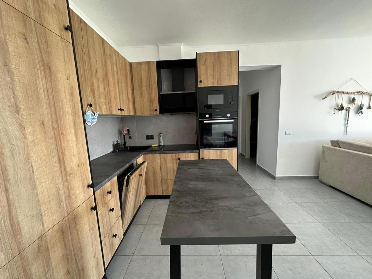 Oni'S Apartments Sarandë 外观 照片
